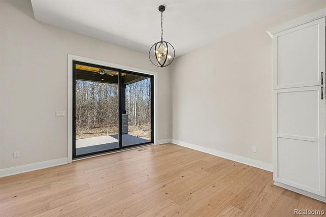 57135 Meadowridge Drive, Washington, MI 48094