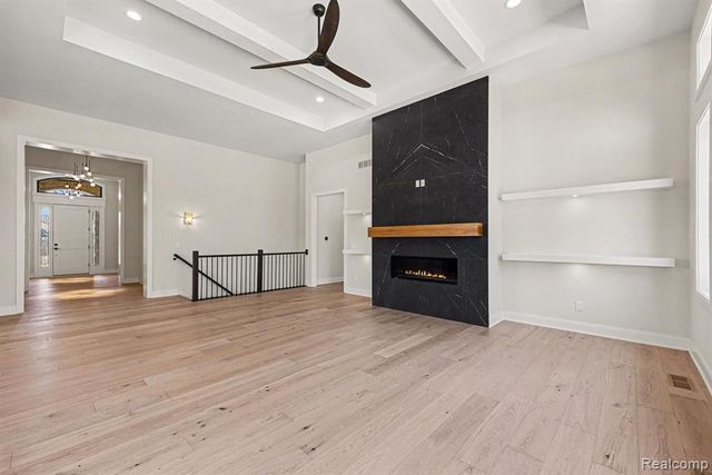 57135 Meadowridge Drive, Washington, MI 48094