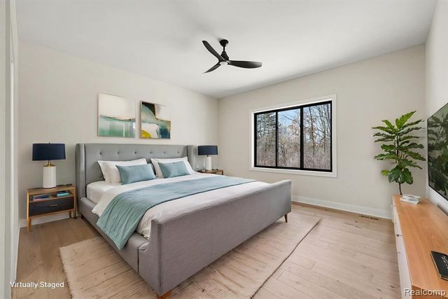 57135 Meadowridge Drive, Washington, MI 48094