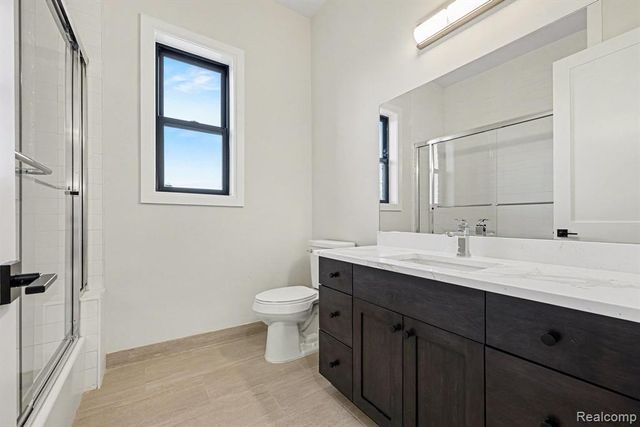 57135 Meadowridge Drive, Washington, MI 48094