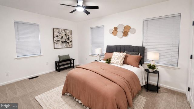 549 S 6TH ST, Camden, NJ 08103