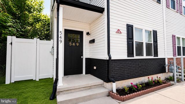 549 S 6TH ST, Camden, NJ 08103