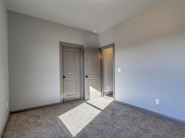 8651 Oak Tree Circle, Edmond, OK 73025