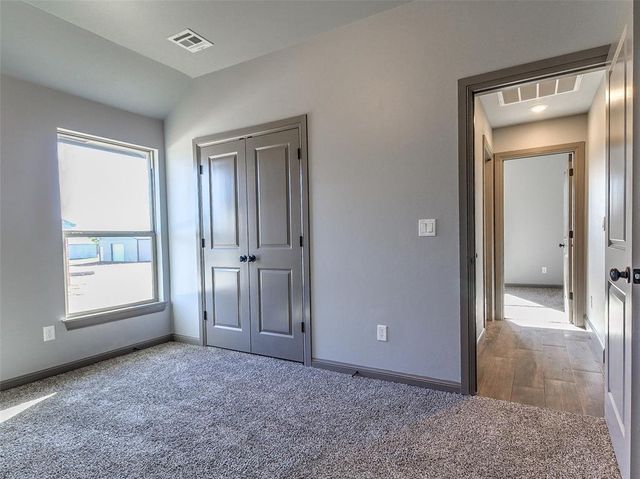 8651 Oak Tree Circle, Edmond, OK 73025