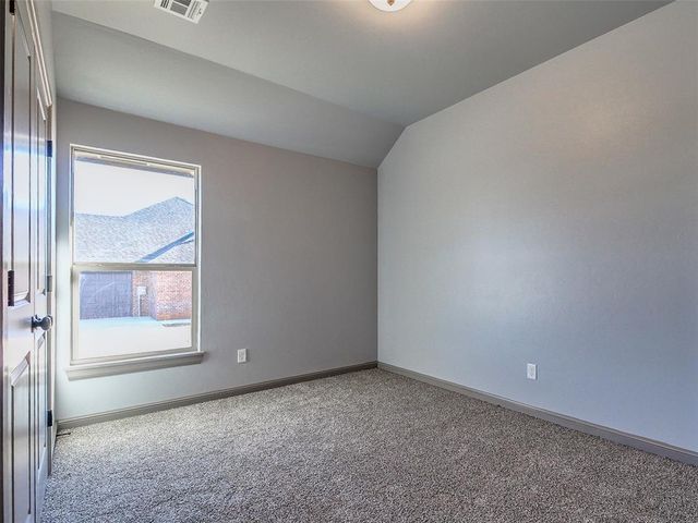 8651 Oak Tree Circle, Edmond, OK 73025