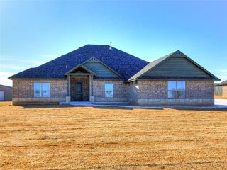 8651 Oak Tree Circle, Edmond, OK 73025