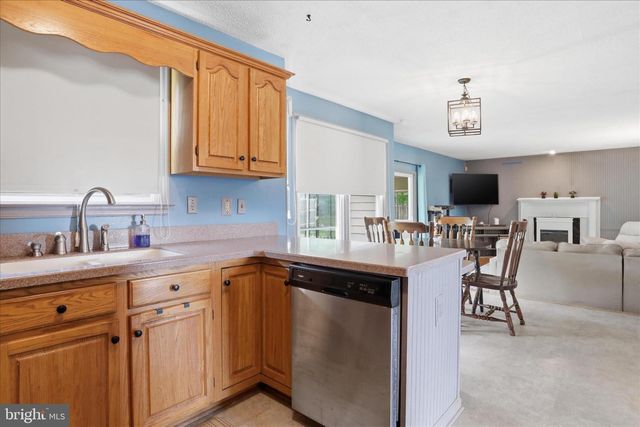 605 FAIR MEADOWS BLVD, Hagerstown, MD 21740