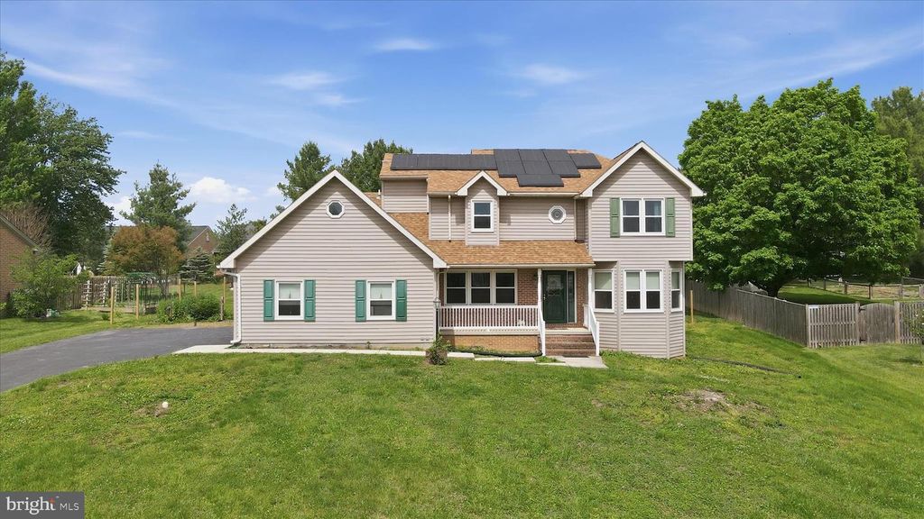 Image 1 of property listing at 605 FAIR MEADOWS BLVD, Hagerstown, MD 21740