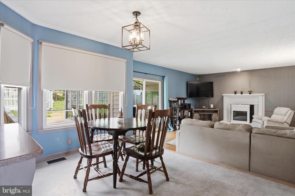 Image 11 of property listing at 605 FAIR MEADOWS BLVD, Hagerstown, MD 21740