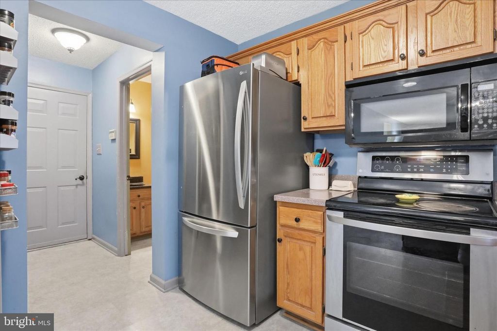 Image 15 of property listing at 605 FAIR MEADOWS BLVD, Hagerstown, MD 21740