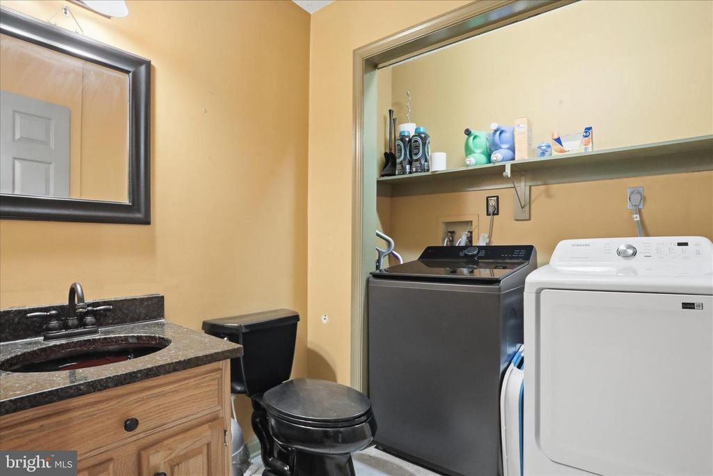 Image 17 of property listing at 605 FAIR MEADOWS BLVD, Hagerstown, MD 21740