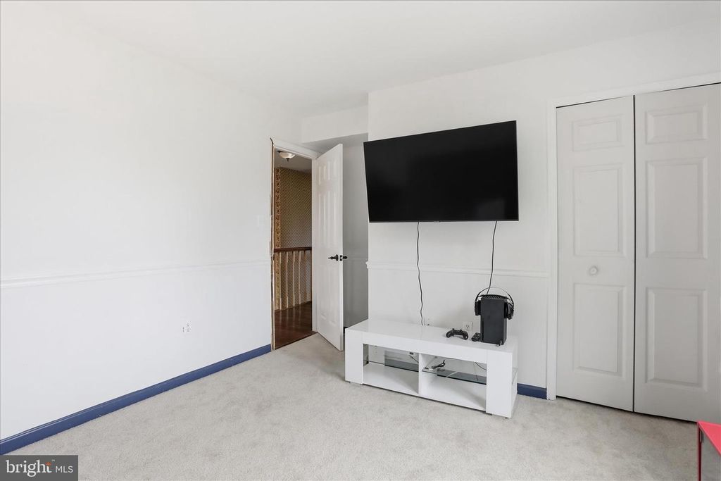 Image 23 of property listing at 605 FAIR MEADOWS BLVD, Hagerstown, MD 21740