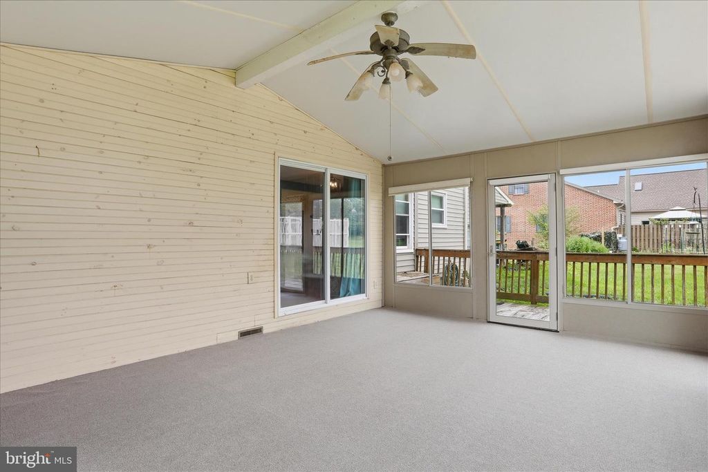 Image 41 of property listing at 605 FAIR MEADOWS BLVD, Hagerstown, MD 21740