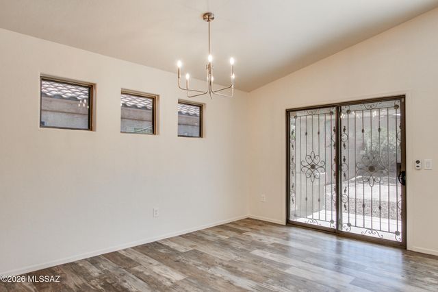 6765 W Copperwood Way, Tucson, AZ 85757