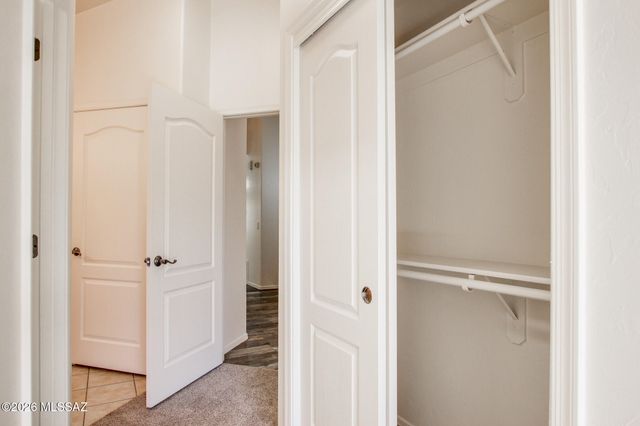 6765 W Copperwood Way, Tucson, AZ 85757