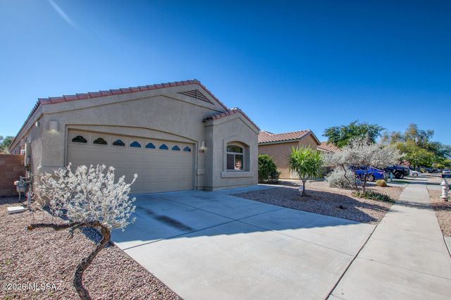 6765 W Copperwood Way, Tucson, AZ 85757