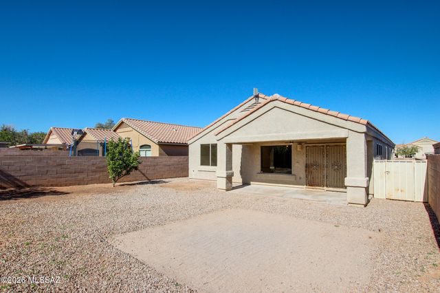 6765 W Copperwood Way, Tucson, AZ 85757