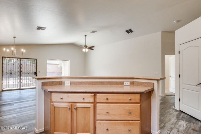 6765 W Copperwood Way, Tucson, AZ 85757