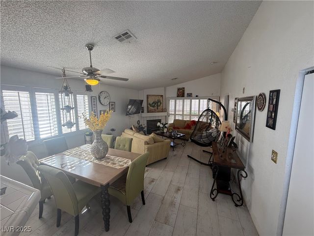 557 Yacht Harbor Drive, Las Vegas, NV 89145