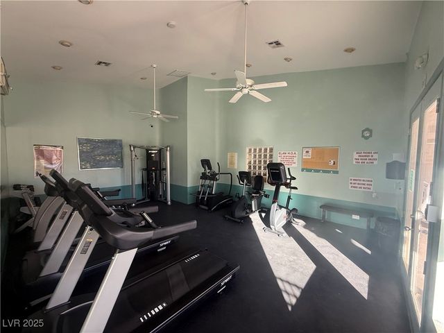 557 Yacht Harbor Drive, Las Vegas, NV 89145