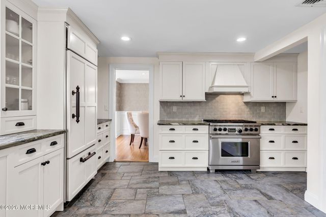 9 N Cherry Lane, Rumson, NJ 07760