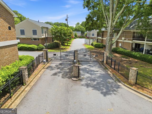 3301 Henderson Mill Road S4, Chamblee, GA 30341