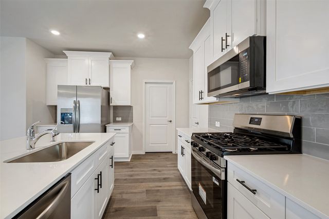 821 Apeldoorn Trail, Little Elm, TX 75068