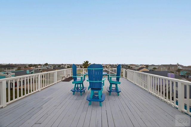 13649 Pirates Beach Blvd, Galveston, TX 77554