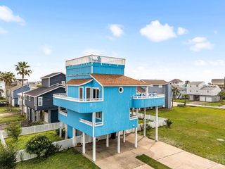 13649 Pirates Beach Blvd, Galveston, TX 77554