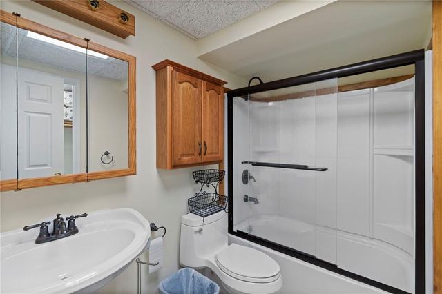 606 S Thornton Street, Richmond, MO 64085