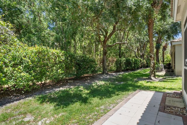 4727 Palmbrooke Circle, West Palm Beach, FL 33417