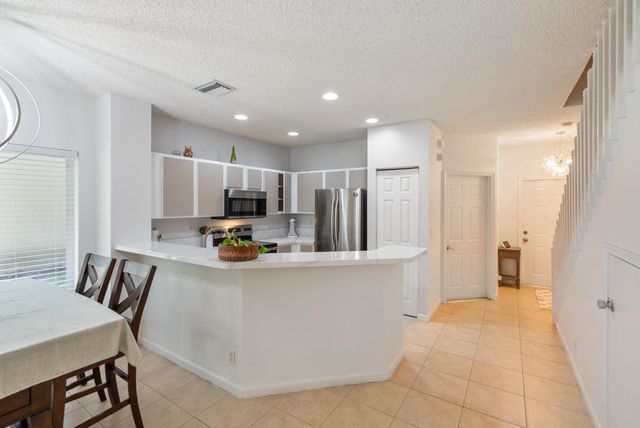 4727 Palmbrooke Circle, West Palm Beach, FL 33417