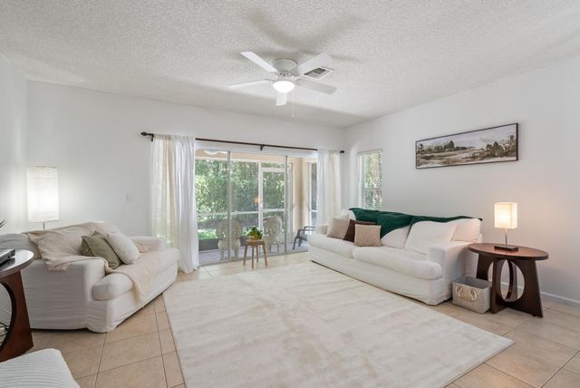 4727 Palmbrooke Circle, West Palm Beach, FL 33417