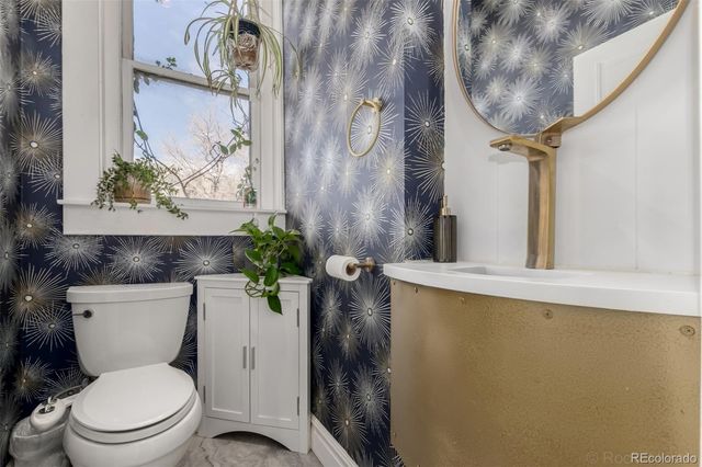 300 S Lincoln Street, Denver, CO 80209