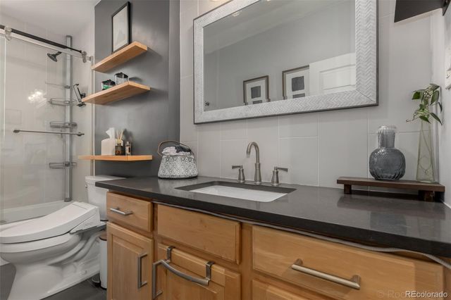 300 S Lincoln Street, Denver, CO 80209