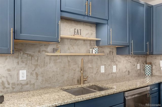 300 S Lincoln Street, Denver, CO 80209