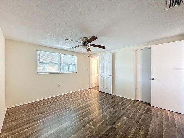 9836 LAKESIDE LANE, Port Richey, FL 34668