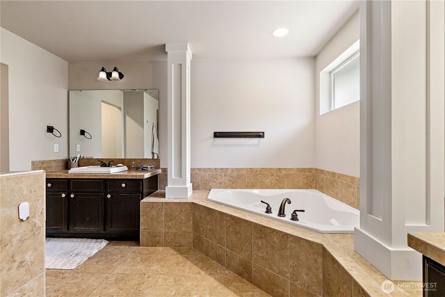 15407 61st Place W, Edmonds, WA 98026