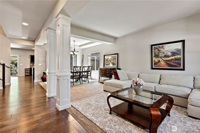 15407 61st Place W, Edmonds, WA 98026