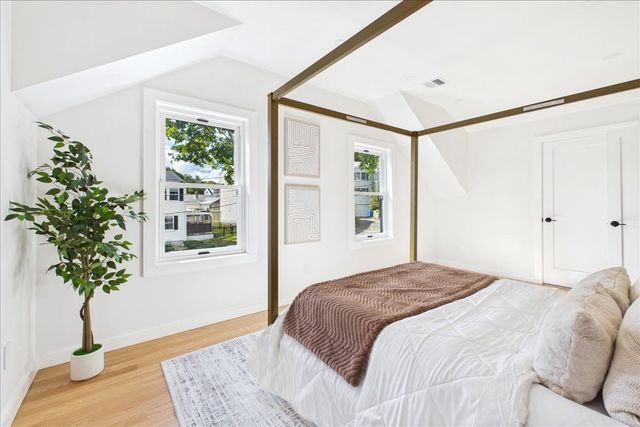 19 Montview Ave, Waltham, MA 02451