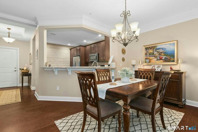623 Brookside Court 623, Newtown, CT 06470