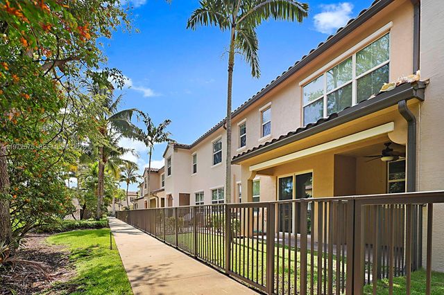 4631 Mediterranean Cir 4631, Palm Beach Gardens, FL 33418