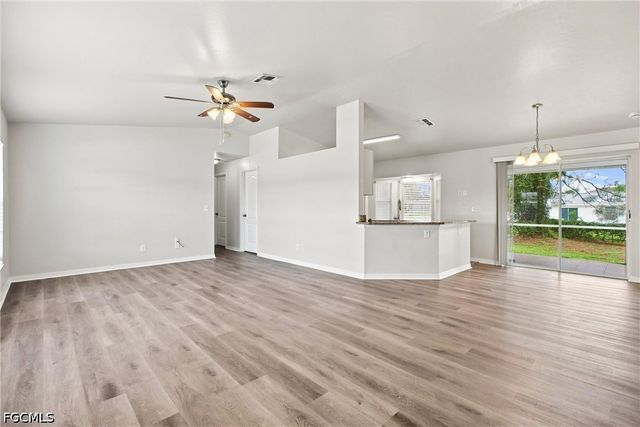 3901 16th ST W, Lehigh Acres, FL 33971