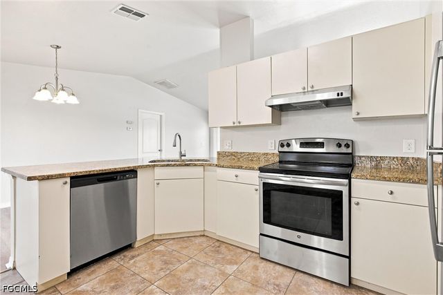 3901 16th ST W, Lehigh Acres, FL 33971