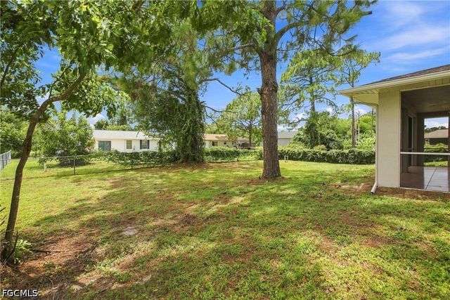 3901 16th ST W, Lehigh Acres, FL 33971