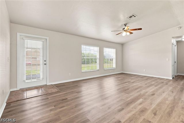 3901 16th ST W, Lehigh Acres, FL 33971