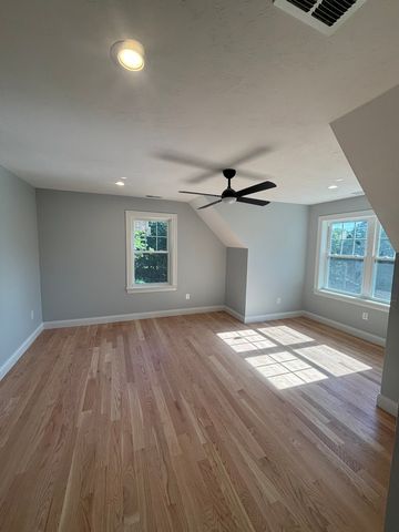 39 Hosmer St, West Boylston, MA 01583