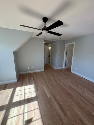 39 Hosmer St, West Boylston, MA 01583
