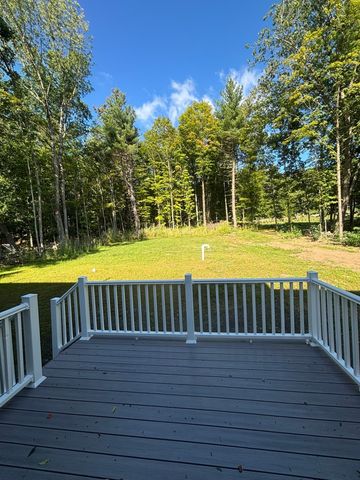 39 Hosmer St, West Boylston, MA 01583