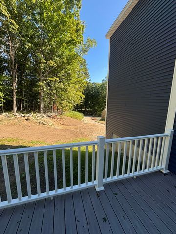 39 Hosmer St, West Boylston, MA 01583